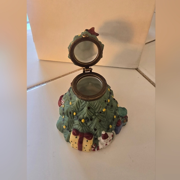 Festive Ceramic Christmas Tree Decor - Picture 3 of 6